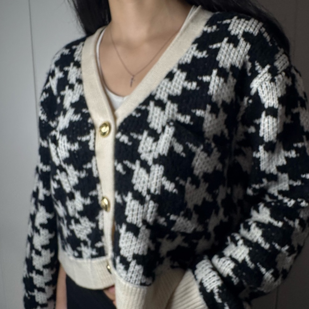 Dress sweater L